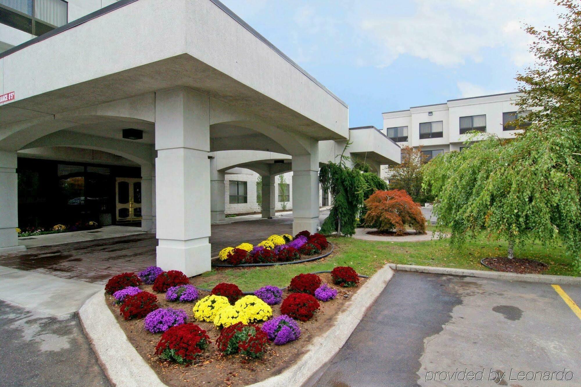American Inn & Suites 워터포드 외부 사진